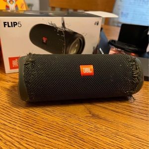 JBL Flip 5
